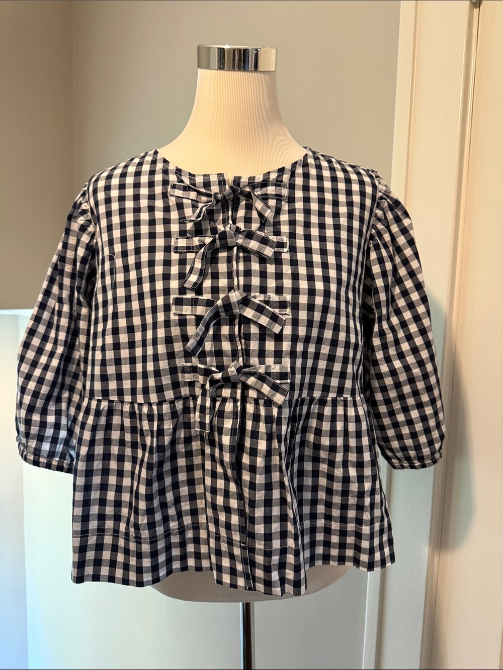 Velvet Heart Black & White Gingham Bow-Front Peplum Top